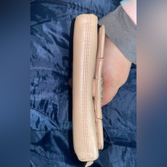 Coach pink leather bifold wallet - Picture 7 of 10